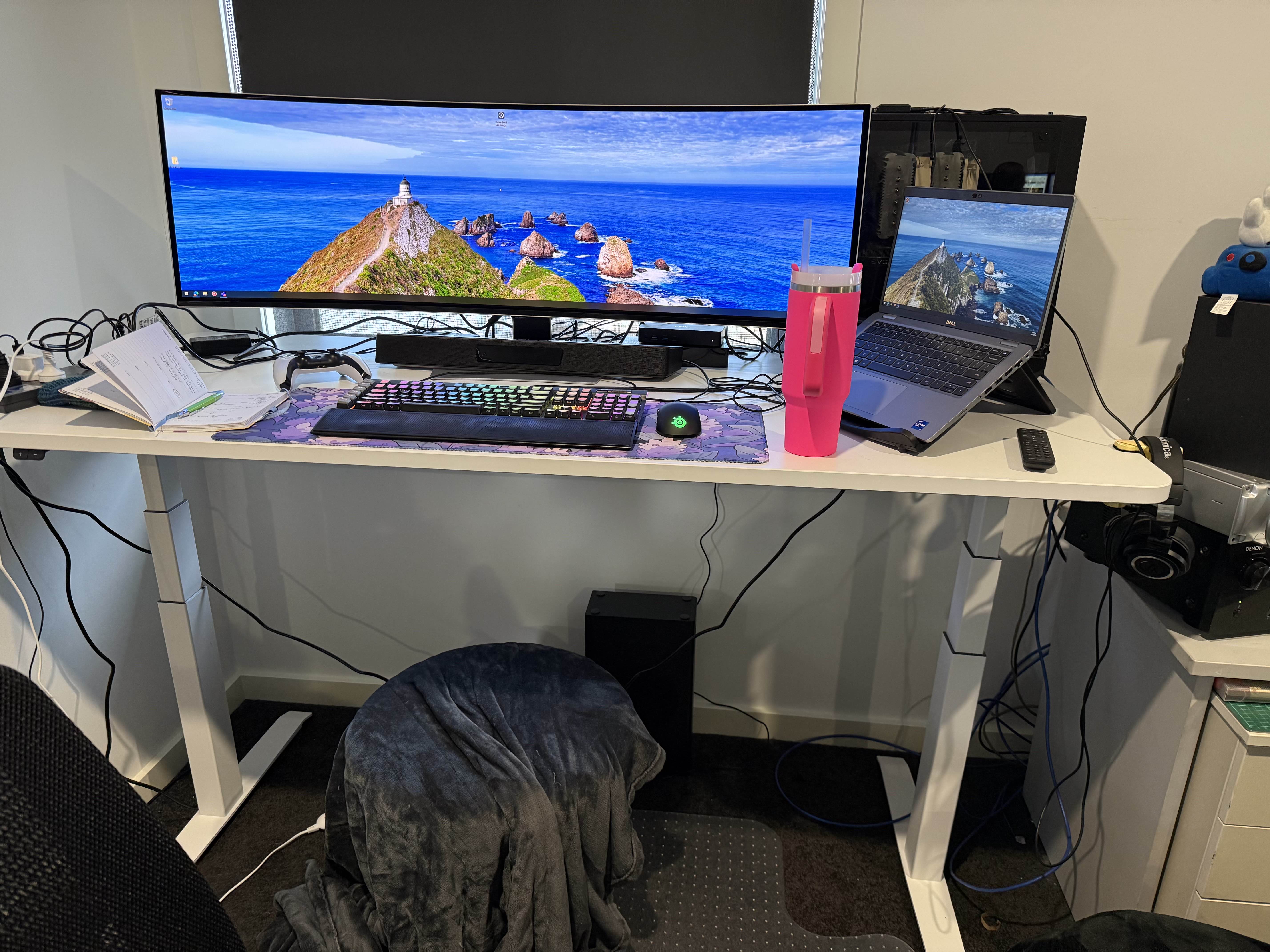 Samsung Odyssey G9 OLED taking up my entire desk